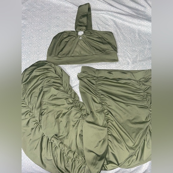 Drawstring Ruched Two Piece Skirt - Picture 3 of 3